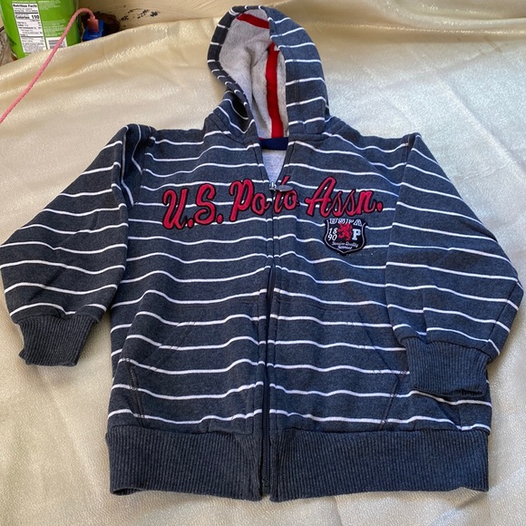 U.S. Polo Assn. Other - US Polo Assn boys size 7 half sleeve full zip sweater